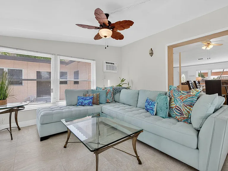283 Imperial Ln — Photo 38