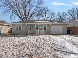 3320 Solar Ave, Springfield, IL 62707