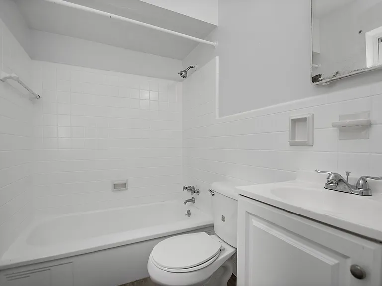 618 Studio Bath 618 Studio Bath