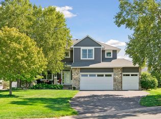 14052 Auburn Ave, Rosemount, MN 55068