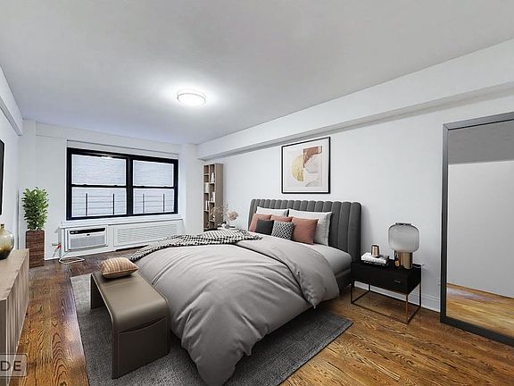 2nd image of 157 E 57th St APT 10F