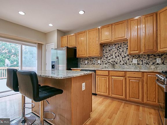 3rd image of 13227 Rolling Plains Ct