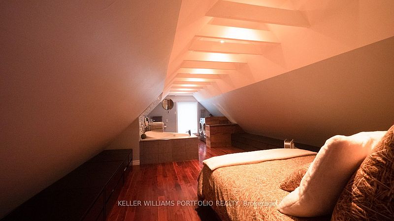 Toronto House for rent - 3 Bedrooms — photo 12
