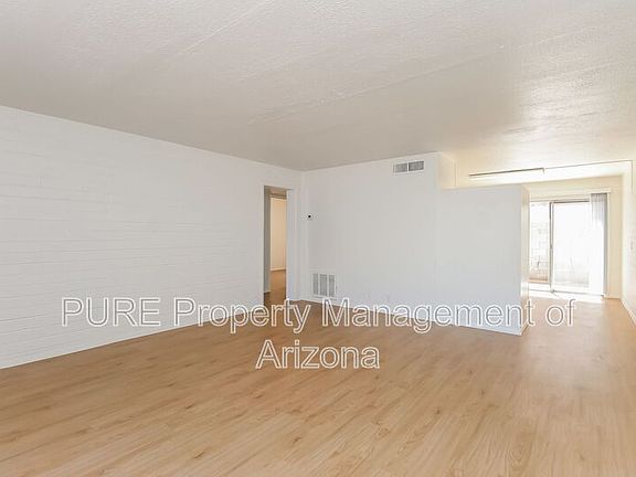 3rd image of 221 E 2nd Ave APT 9