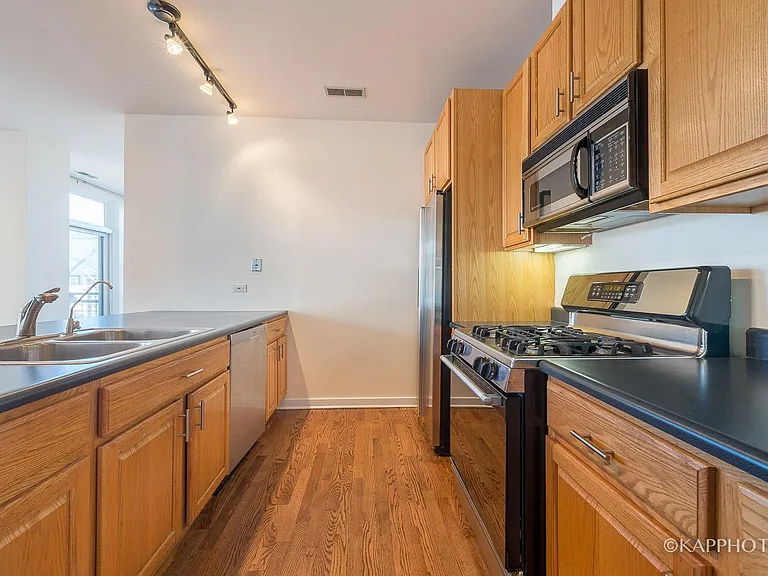 1151 W Washington Blvd #131 — Photo 4