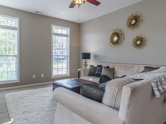 3rd image of 6011 Black Heath Dr