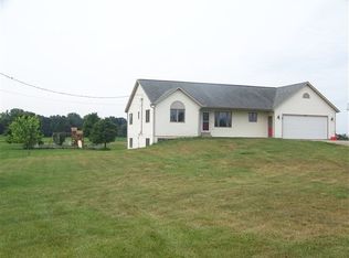 9170 Taylor St, Zeeland, MI 49464