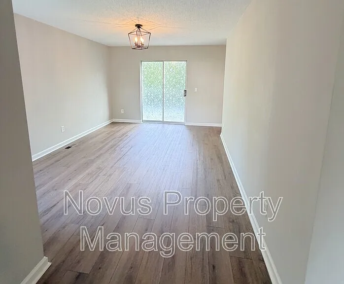 177 Melleray Ct — Photo 5