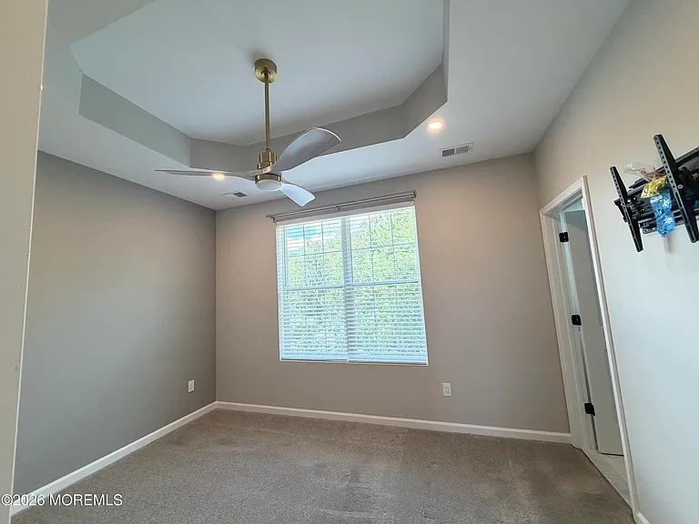 305 Spirit Way — Photo 23