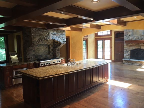 5th image of 804 Woodland Ct