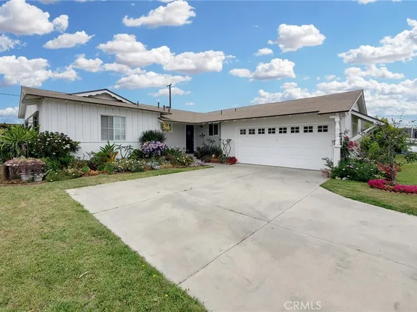 6182 Choctaw Dr, Westminster, CA 92683