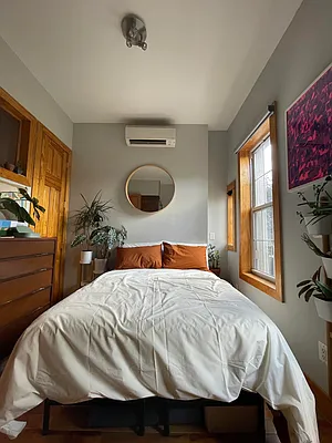 Rented by The Hamilton Group | media 15