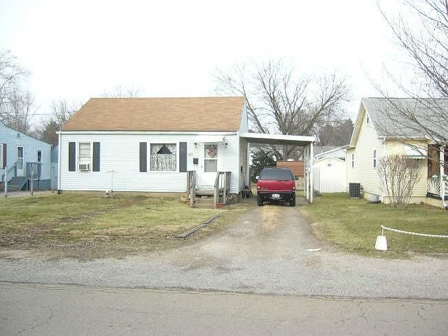 1st image of 717 Alfred St