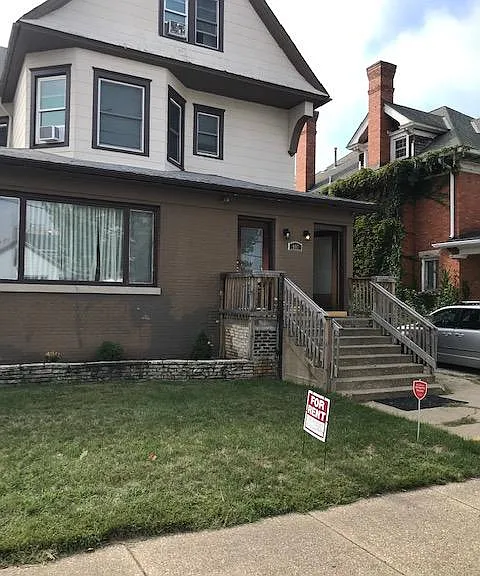 907 Washington St #C — Photo 3