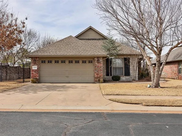 17805 Griffin Gate Dr, Edmond, OK 73012