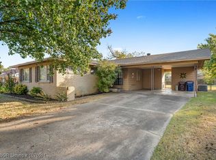 2905 S 36th St, Fort Smith, AR 72903