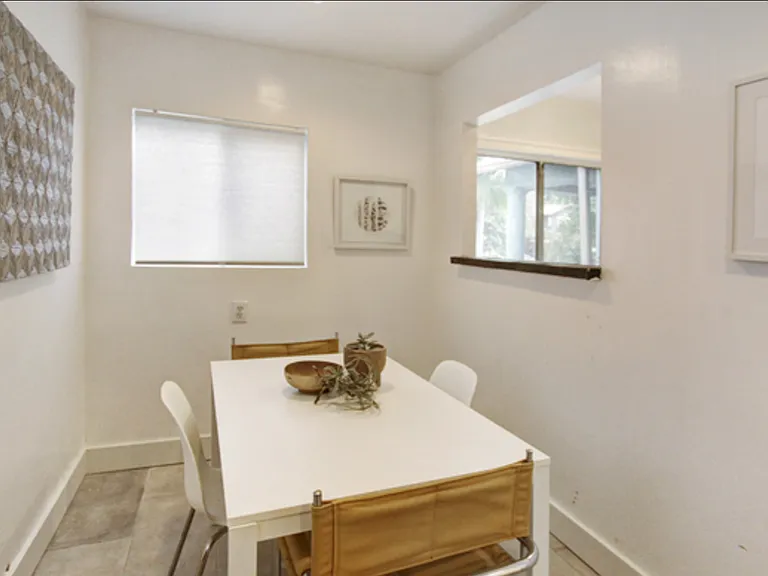 1859 Lakeshore Ave — Photo 6