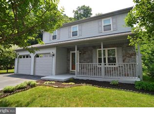4329 Sutton Cir, Reading, PA 19606