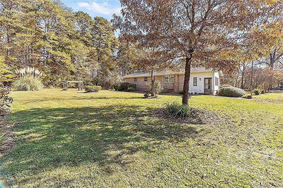 5715 Mount Holly Huntersville Rd, Charlotte, NC 28216 Zillow