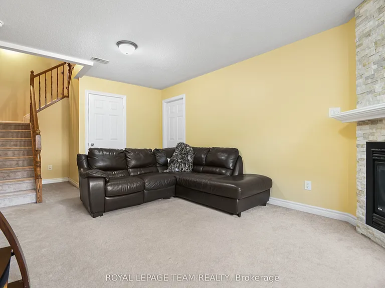 415 Galatina Way — Photo 22