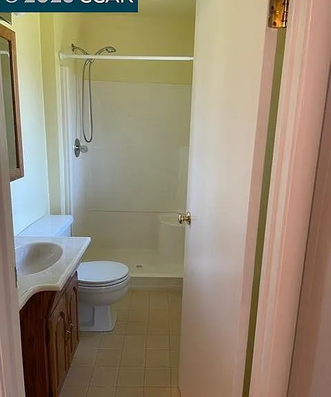 2860 Buena Vista Ave — Photo 13
