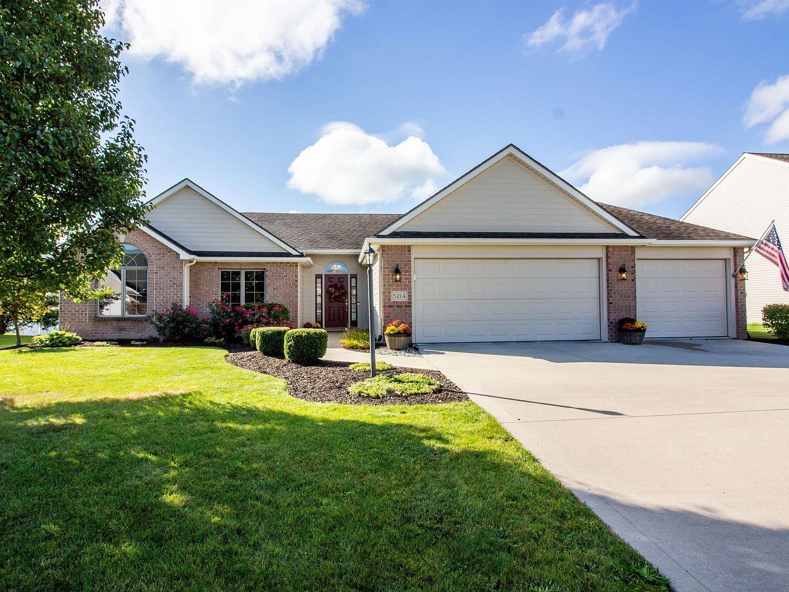 5214 Sorrento Blvd, Fort Wayne, IN 46845 Zillow