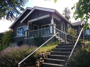 5114 Green Lake Way N, Seattle, WA 98103