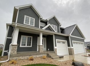 800 Walter Run, Waunakee, WI 53597