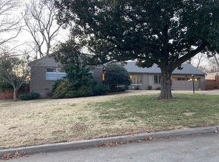 3920 S Lewis Pl, Tulsa, OK 74105