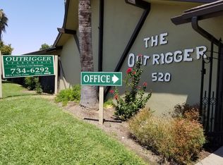 720 S County Center Dr APT M, Visalia, CA 93277