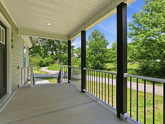 4th image of 290 Walton Rd
