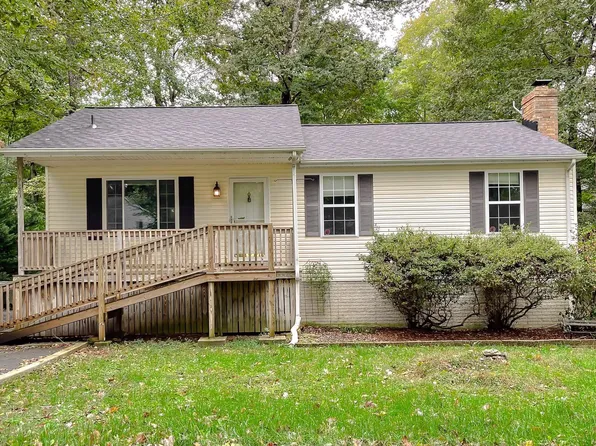 720 Willow Rd, Lusby, MD 20657