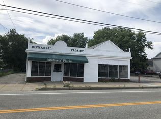 137 Main Rd #1, Tiverton, RI 02878