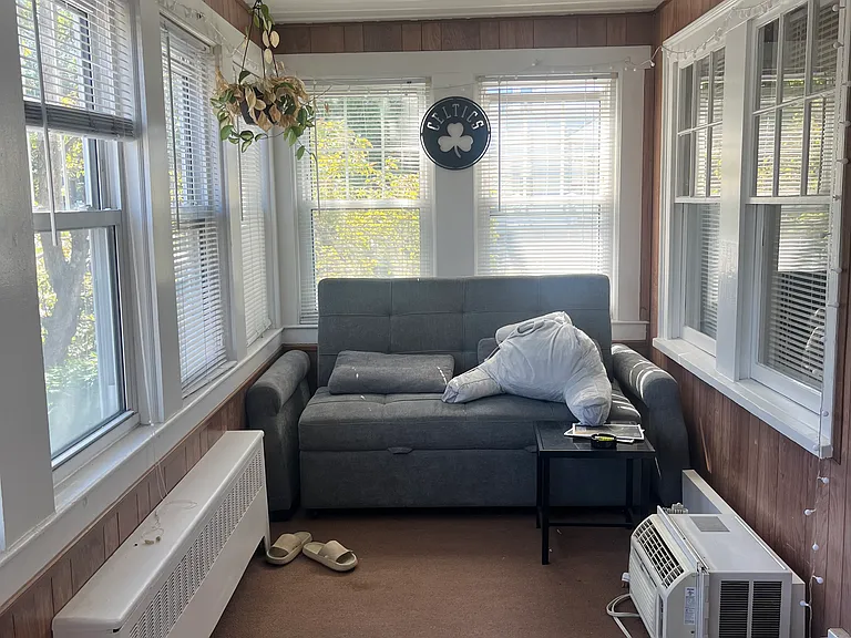 86 Burnham St #1 — Photo 12