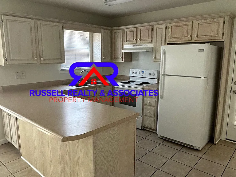 204 Buck Creek Cir — Photo 8