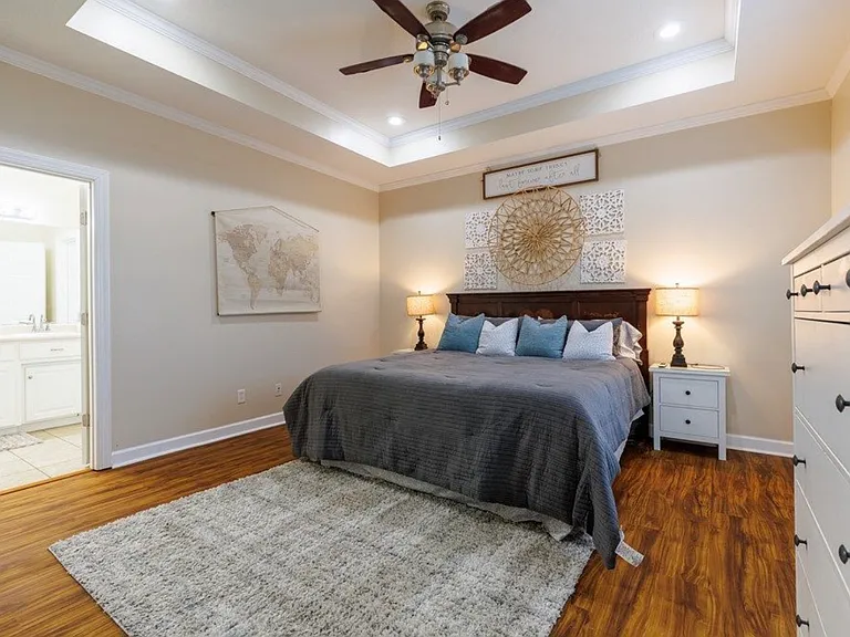 4004 Grey Oak Dr — Photo 7