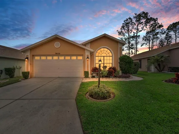 9630 Green Needle Dr, New Port Richey, FL 34655