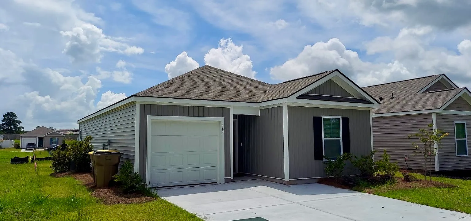 3 bed, 1183 sqft, $2,750 — Photo 2
