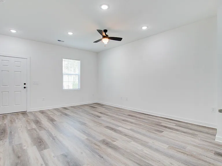 8589 Lake Marion Dr #1200 — Photo 16
