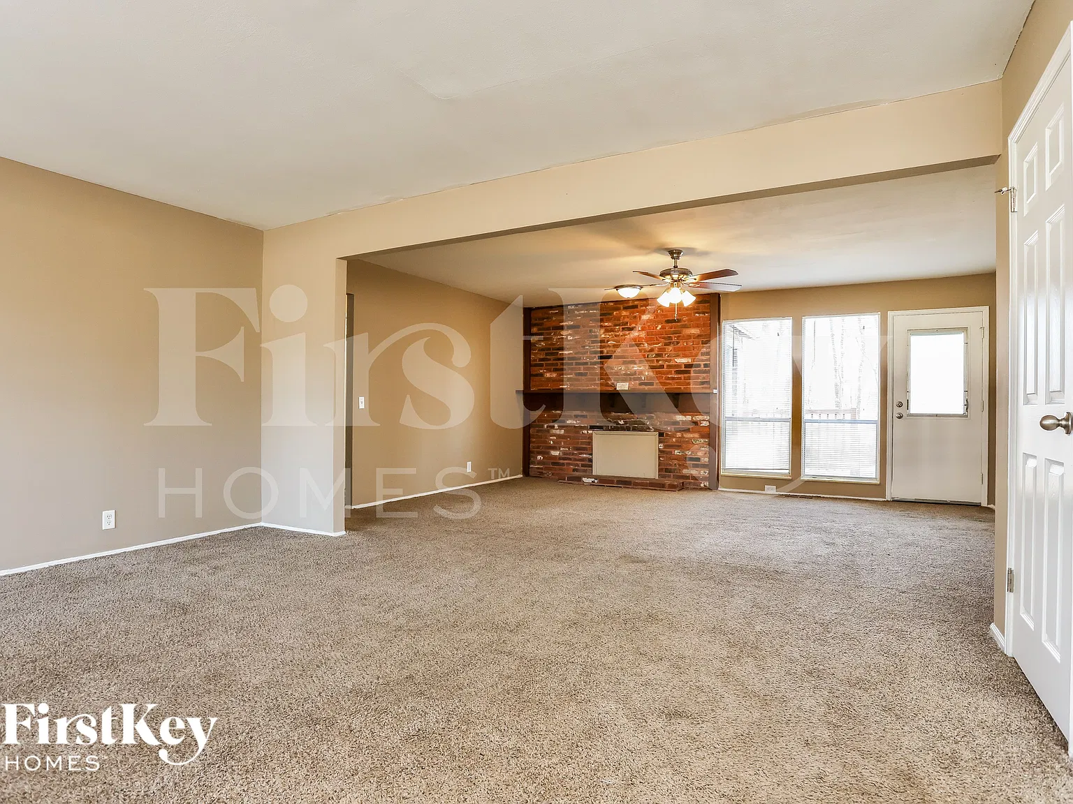 3 bed, 2.0 bath, 1635 sqft, $2,280 — Photo 4