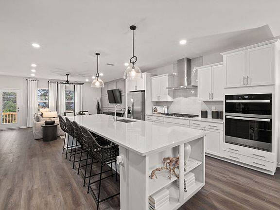 Stunning Kitchen with Extra Large Island - Model Representation