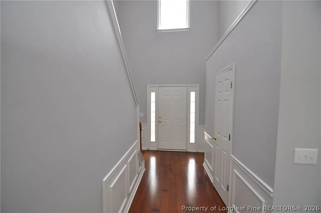 3 bed, 2.5 bath, $2,095 — Photo 3
