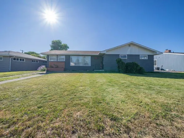 2108 Shoshoni Trail N, Cody, WY 82414