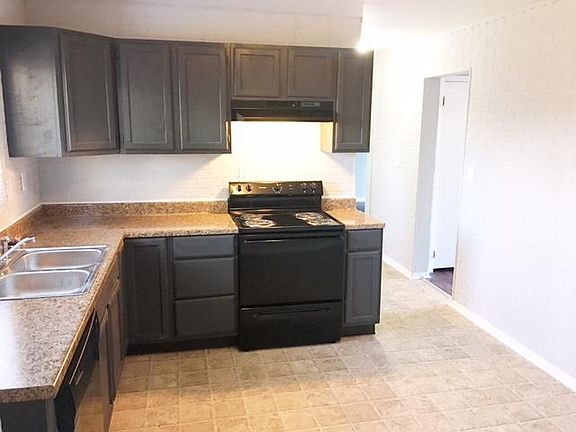 3rd image of 3529 N Maura Ln