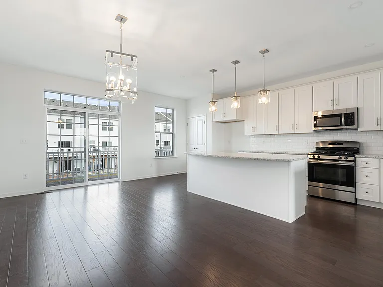Virtue Rd — Photo 9