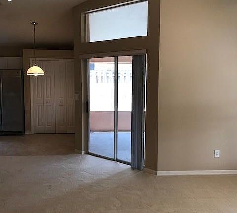 5th image of 2489 Saint Johns Ln