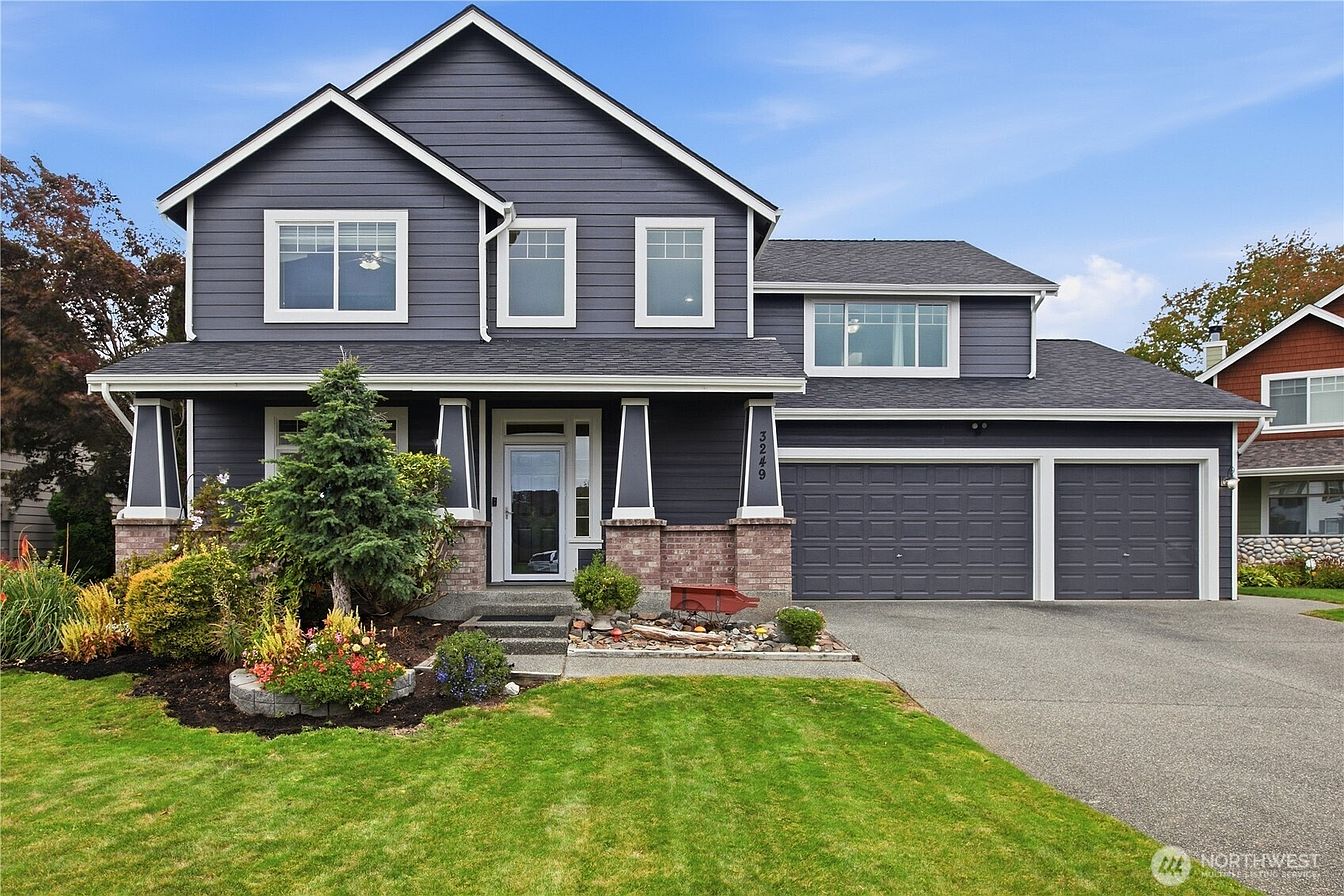 1st image of 3249 Larsen Avenue
