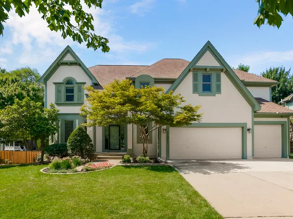 11911 W 131st Ter, Overland Park, KS 66213