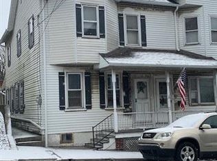 211 S Main St, Nazareth, PA 18064