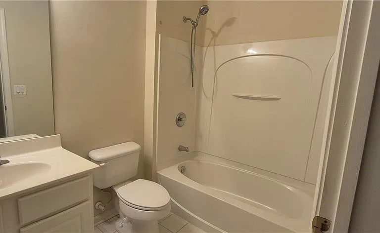 11025 Brunson Dr #251 — Photo 9